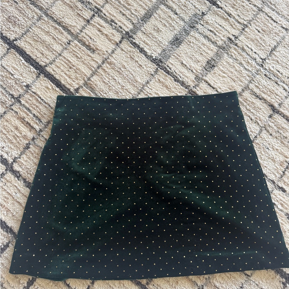 Alexia Admor Black Mini Skirt with Gold Dots